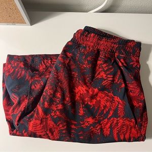 Lululemon Breakershort 9” *Liner